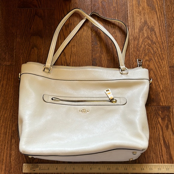 Coach Ivory Shoulder bag - Picture 1 of 6